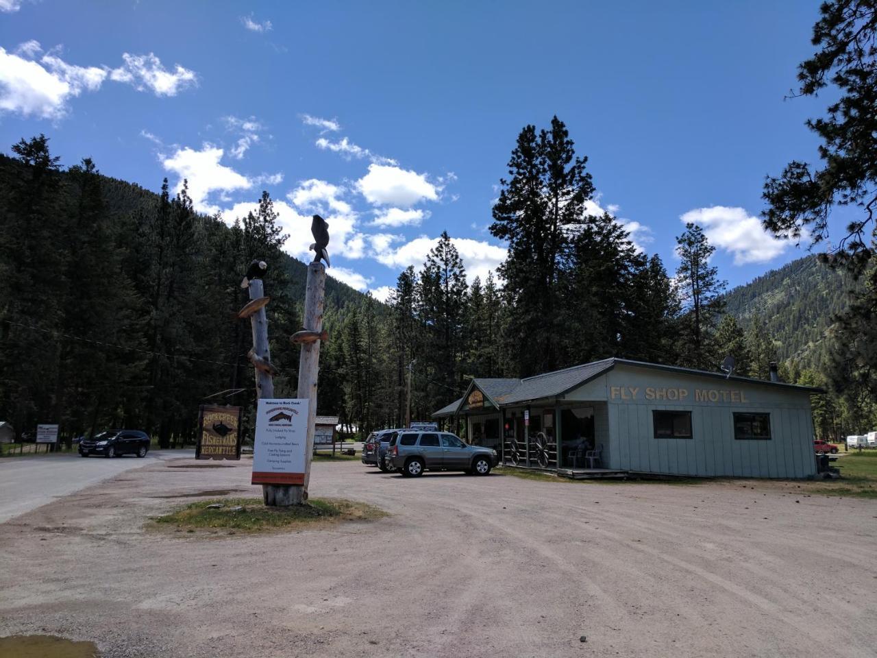 Rock Creek Mercantile & Motel Clinton Extérieur photo
